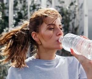 4 Reasons To Never Drink Bottled Water Again