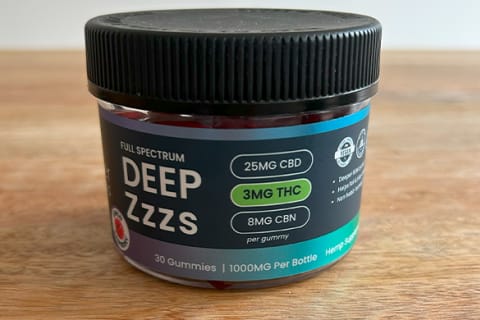 Deep Zzzs CBD Sleep Gummies With THC + CBN